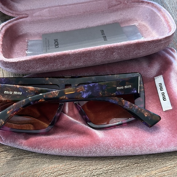 Miu miu sunnies NWT - Picture 2 of 2